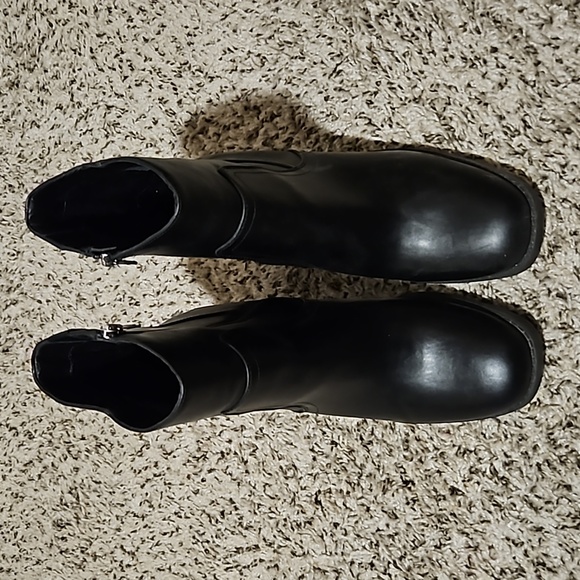 UNIVERSAL THREAD BLACK PLATFORM BOOTIES SIZE 12M - Picture 4 of 8